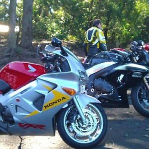 VFR & buddies Gixxer