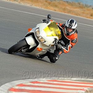 5th Gen - Track day knee down!