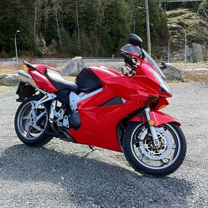 2005 VFR800