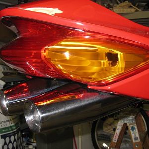 VFR800_underseat_exhaust_005