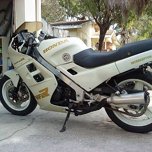 1987 honda vfr700 f2 interceptor i bought 02-03-2012