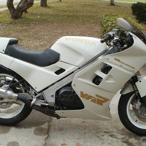 1987 honda vfr700 f2 interceptor i bought 02-03-2012