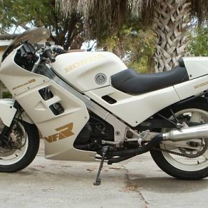 1987 honda vfr700 f2 interceptor i bought 02-03-2012