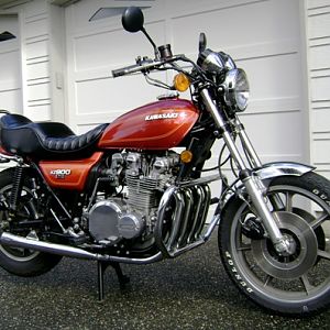 76 KZ 900