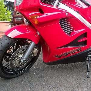 1996 VFR 750