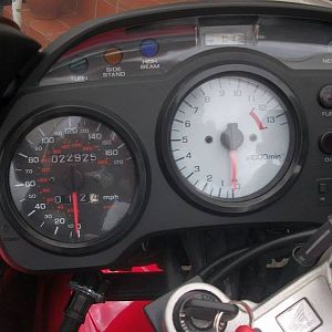1996 VFR 750