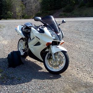 2002 VFR800