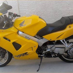 New to me 2000 VFR800