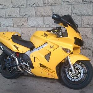 my 99 vfr 800