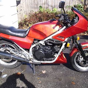2012 photo 1985   VF700F