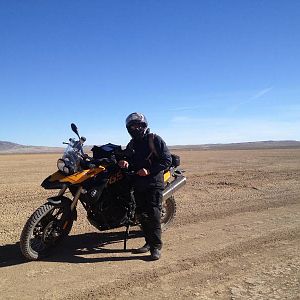 long_dry_lake_bed