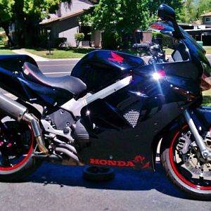 Shiny clean VFR800