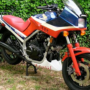 Past project, 85 VF500F, bought for $700, sold for $2500