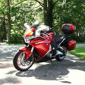 2010 Honda VFR1200F  VFR , 1200F  Akrapovic  Two Brothers  Juice Box Pro  V