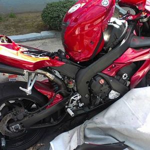 2004 R1
