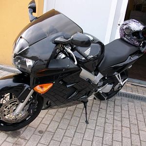 Vfr 800