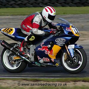 CD racing GSXR1000 2002