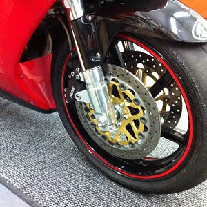 VTR forks, CBR calipers & Brembo disc's