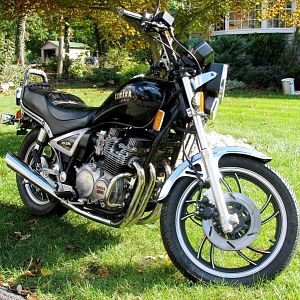 1982 Yamaha Maxim 750