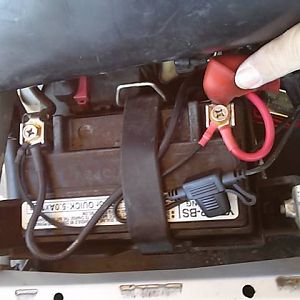 R/R and heated grip connections to battery terminals