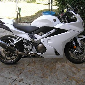 PB150044