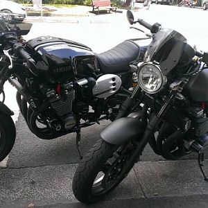 Yamaha XJR1300