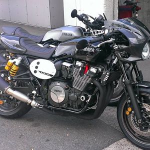 Yamaha XJR1300