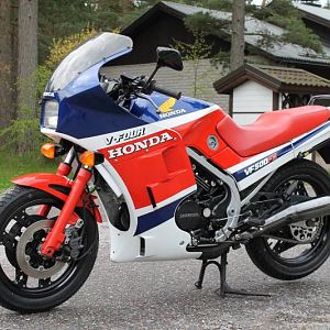 VF500FII