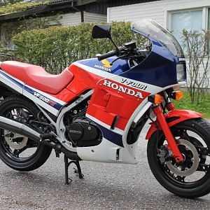 VF500FII