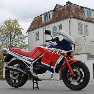 VF500FII