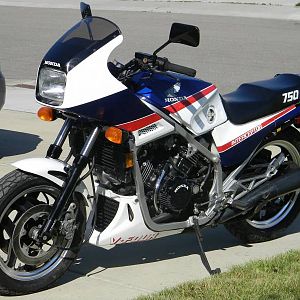 1985Honda VF750FF Interceptor