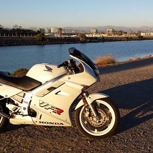 my_93_Honda_VFR_750