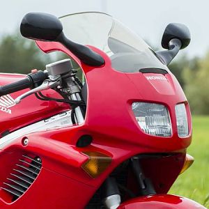 VFR 750 RC36-II High Resolution