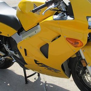 2000 VFR800Fi