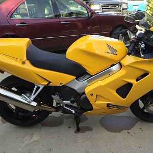 2000 VFR800Fi