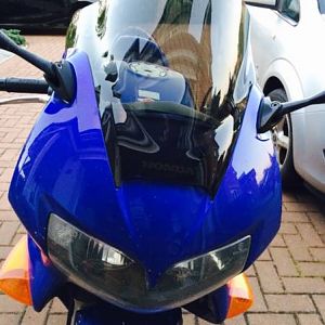 My 2001 VFR800 double bubble screen