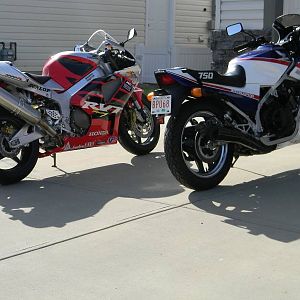 bikes_in_the_garage_2012_10_