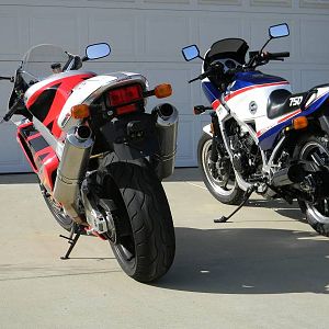 bikes_in_the_garage_2012_12_