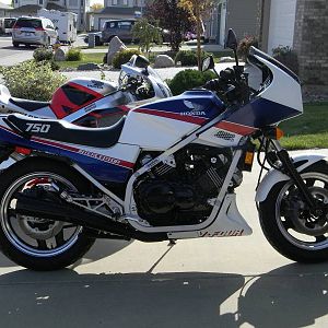 bikes_in_the_garage_2012_9_