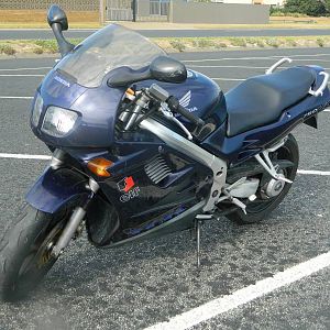 1994 VFR750 Gen 4