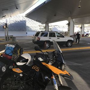 D2 Separated Border Xing