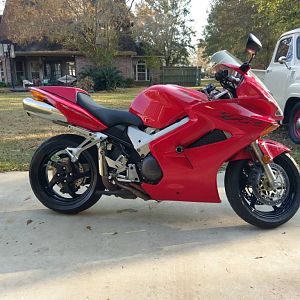03 VFR800