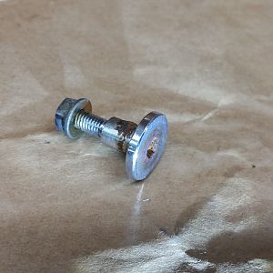 Cowl_Bolt