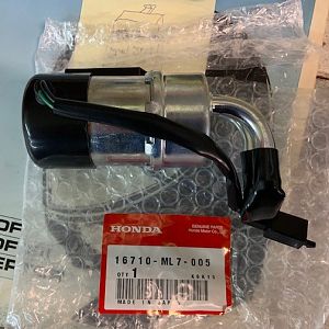 New Honda Fuel Pump 86 VFR