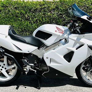 '98 VFR800